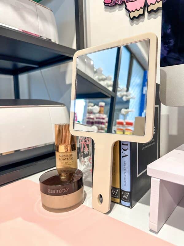 Custom Handheld Acrylic Mirrors for Salons