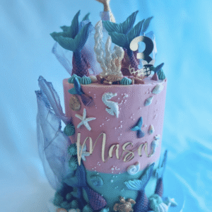 layered acrylic cake topper with a single layer design, ready for personalisation.