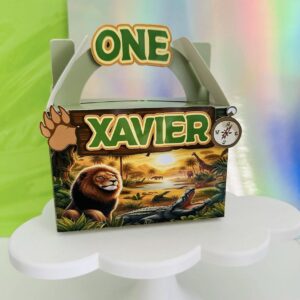 Custom party favour boxes, personalised with any theme, made from layered acrylic.