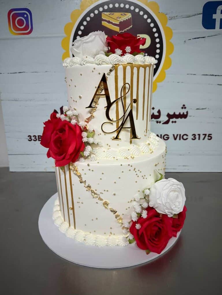 acrylic cake charm with customised initials, perfect for a special occasion. Personalised, cake topper, custom, gold.