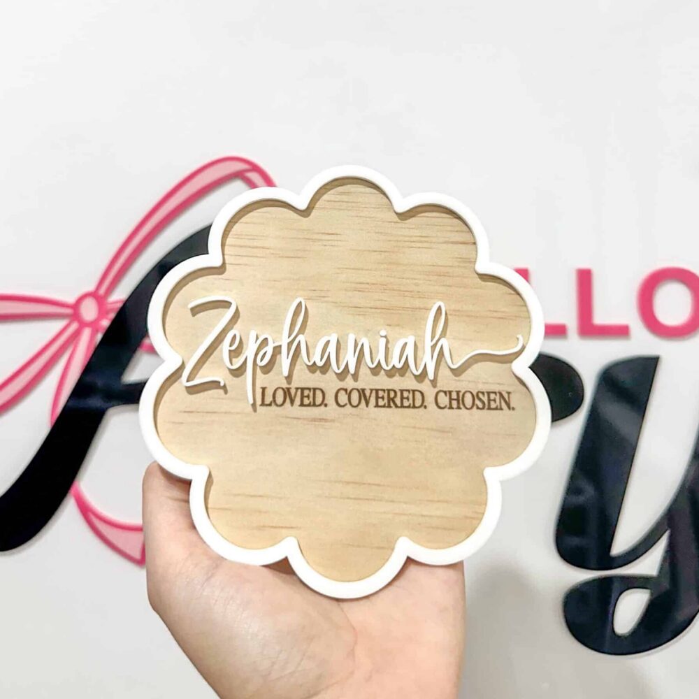 Custom Wavy Baby Name Plaque (15cm)